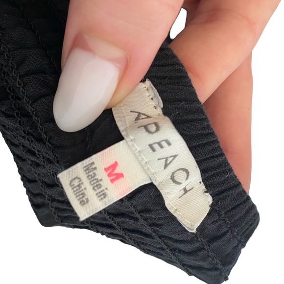 Eyelet Crop Top With Ruffle Flounce Detail & Adjustable Straps - Picture 9 of 10